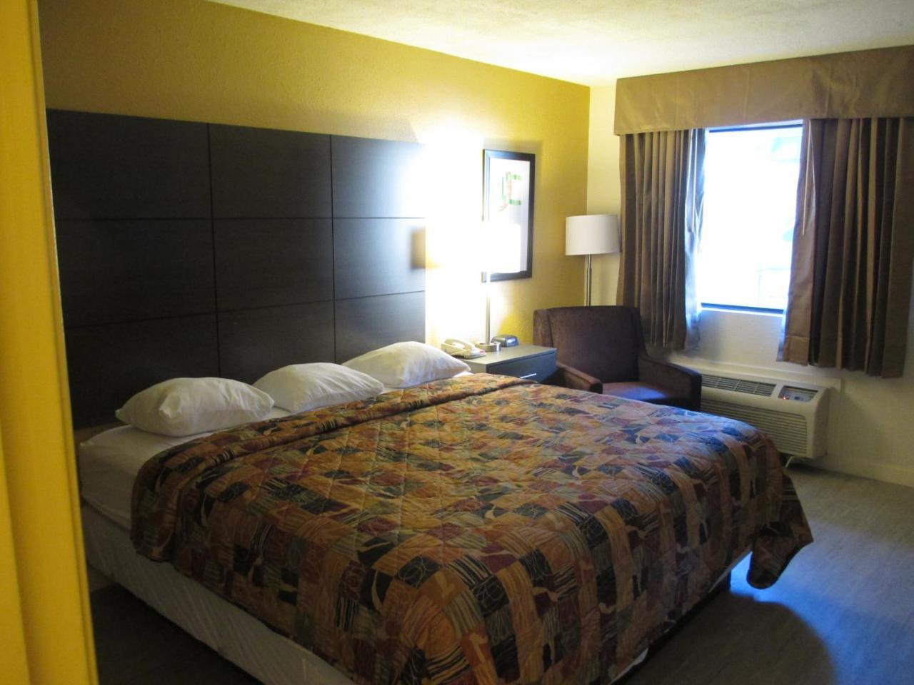 Sunset Inn Northlake Charlotte Ngoại thất bức ảnh
